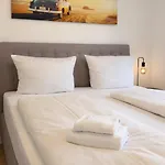 Modernes Mit Balkon & Wohlfuehl-ambiente
