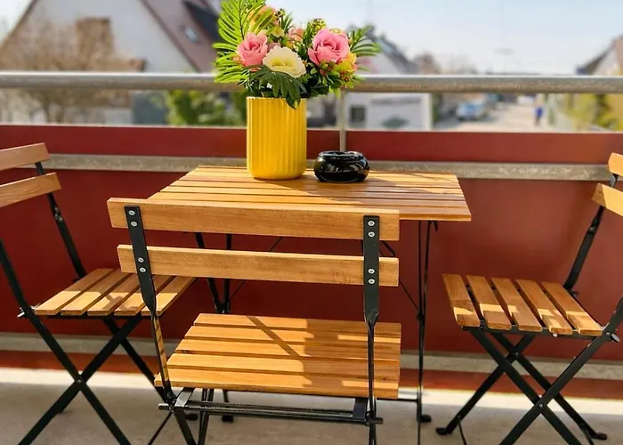 Modernes Mit Balkon & Wohlfuehl-ambiente