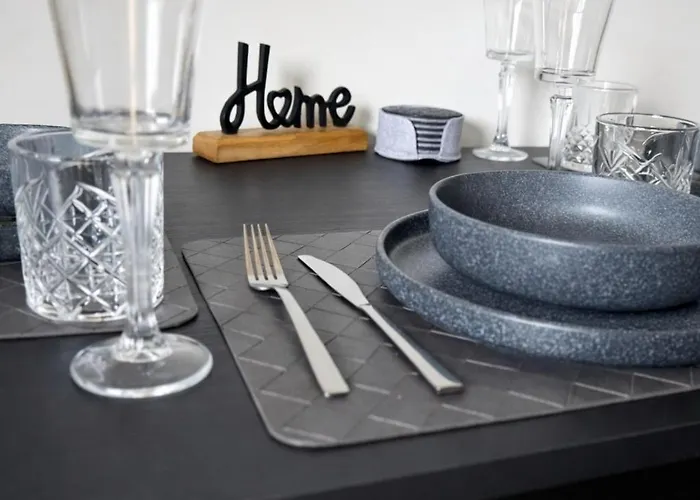 Modernes Mit Balkon & Wohlfuehl-ambiente