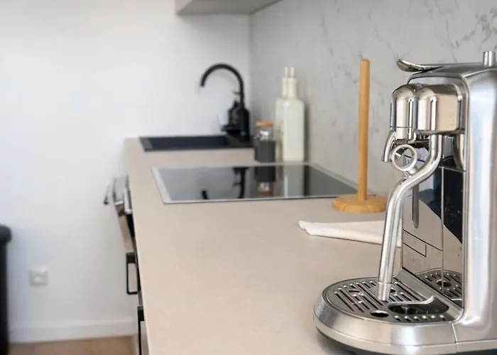 Modernes Mit Balkon & Wohlfuehl-ambiente * Аугсбург